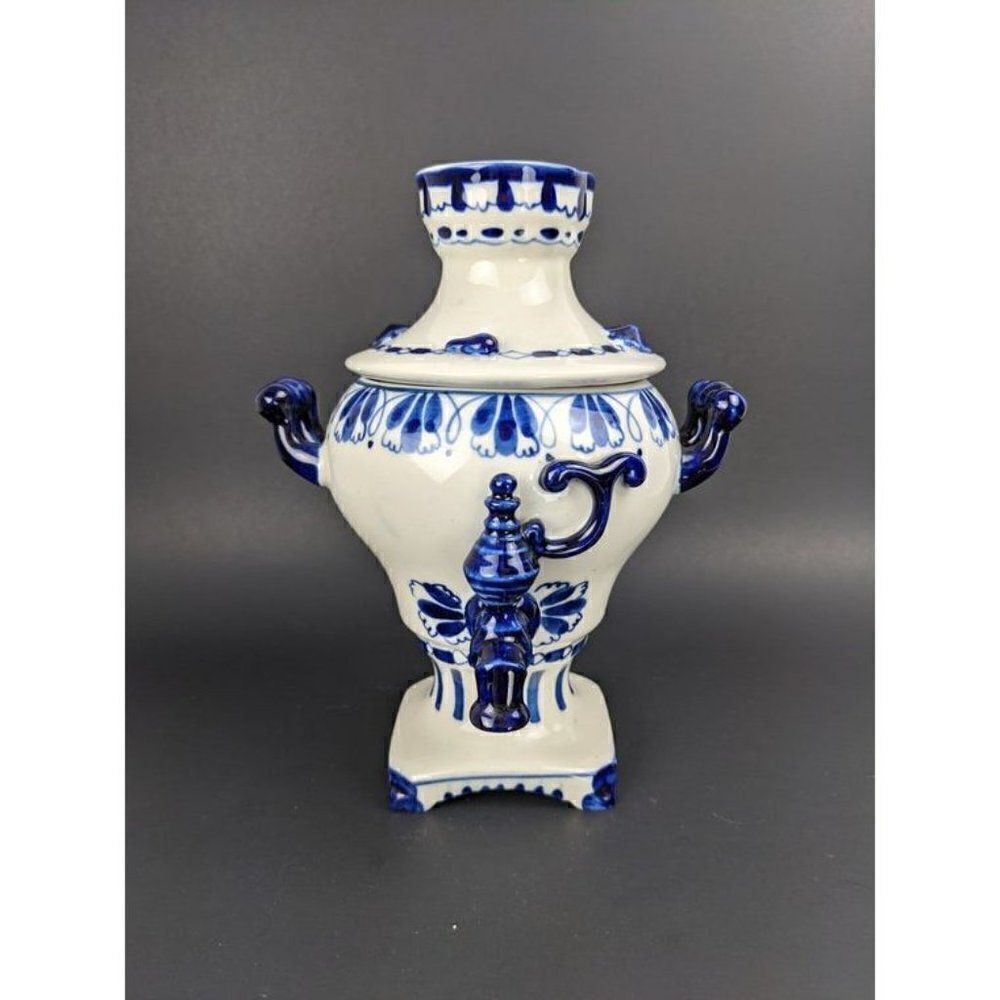 Blue and white Porcelain Urn, Gzhel porcelain Russian Urn